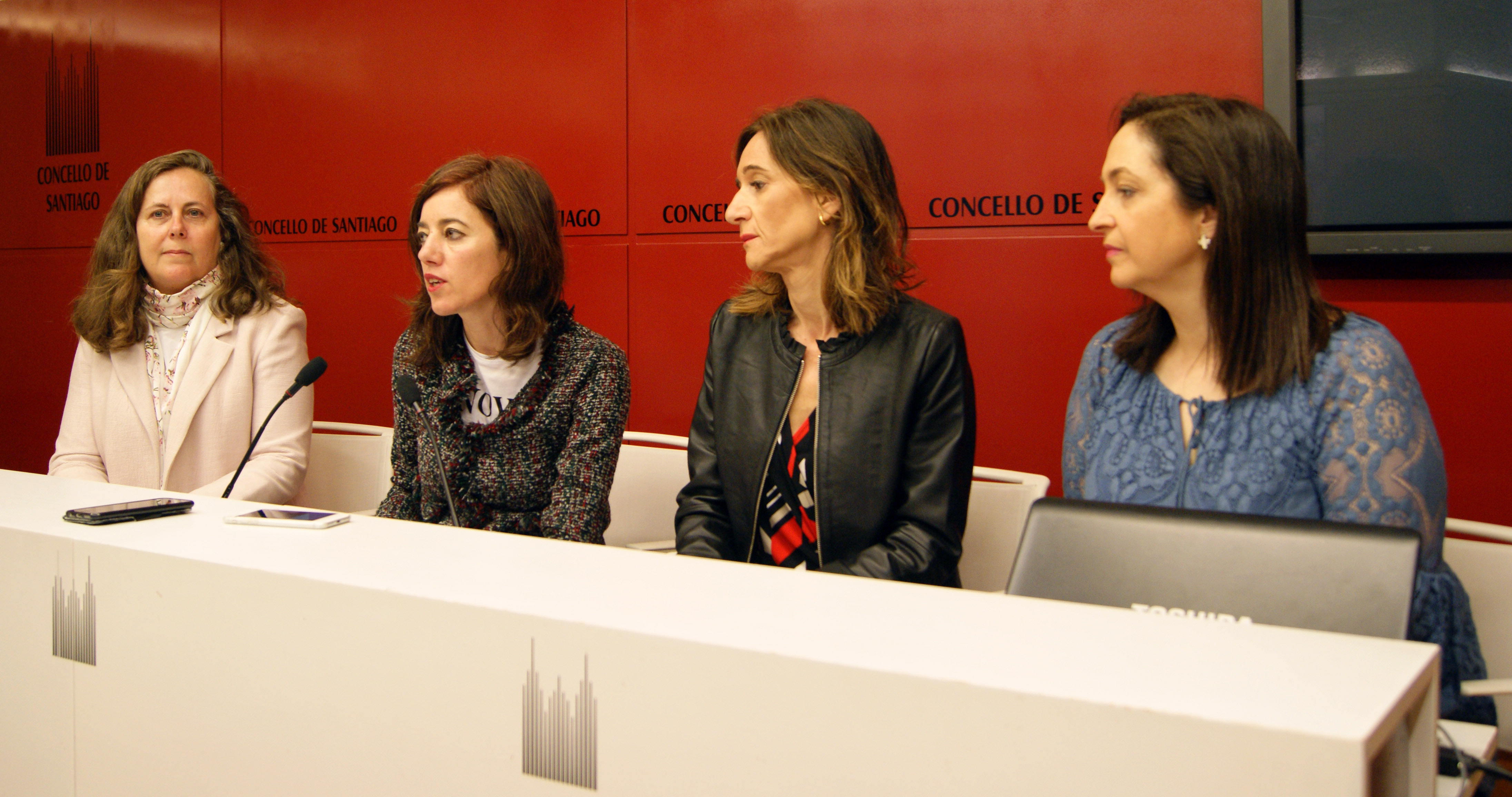 Flavia Ramil, Marta Lois, Carmen Pomar e Marisa Dequidt.